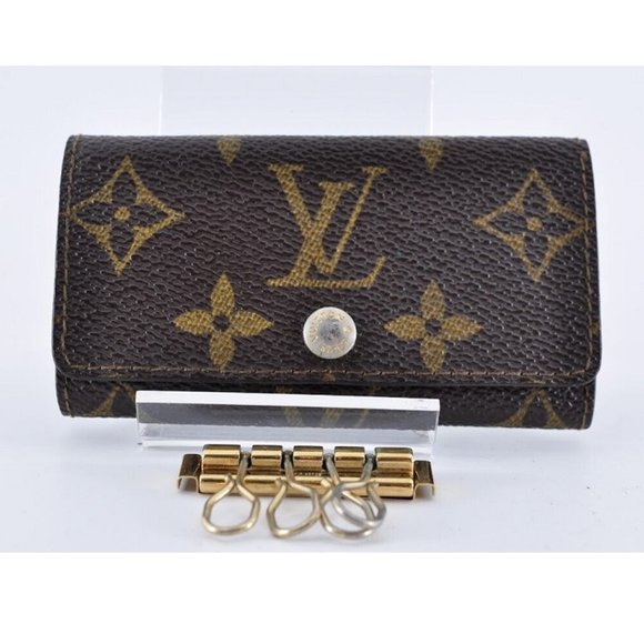 Louis Vuitton Accessories - Louis Vuitton Monogram Key Holder/Wallet #1623***